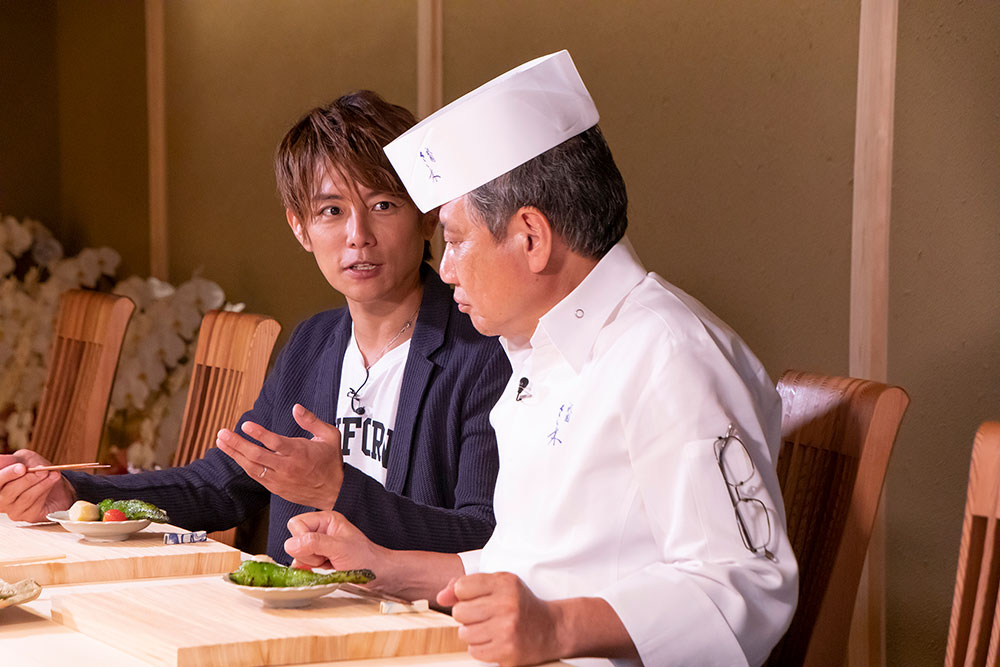 『祇園さゝ木』佐々木 浩さんと、タレントの杉浦太陽さん試食風景